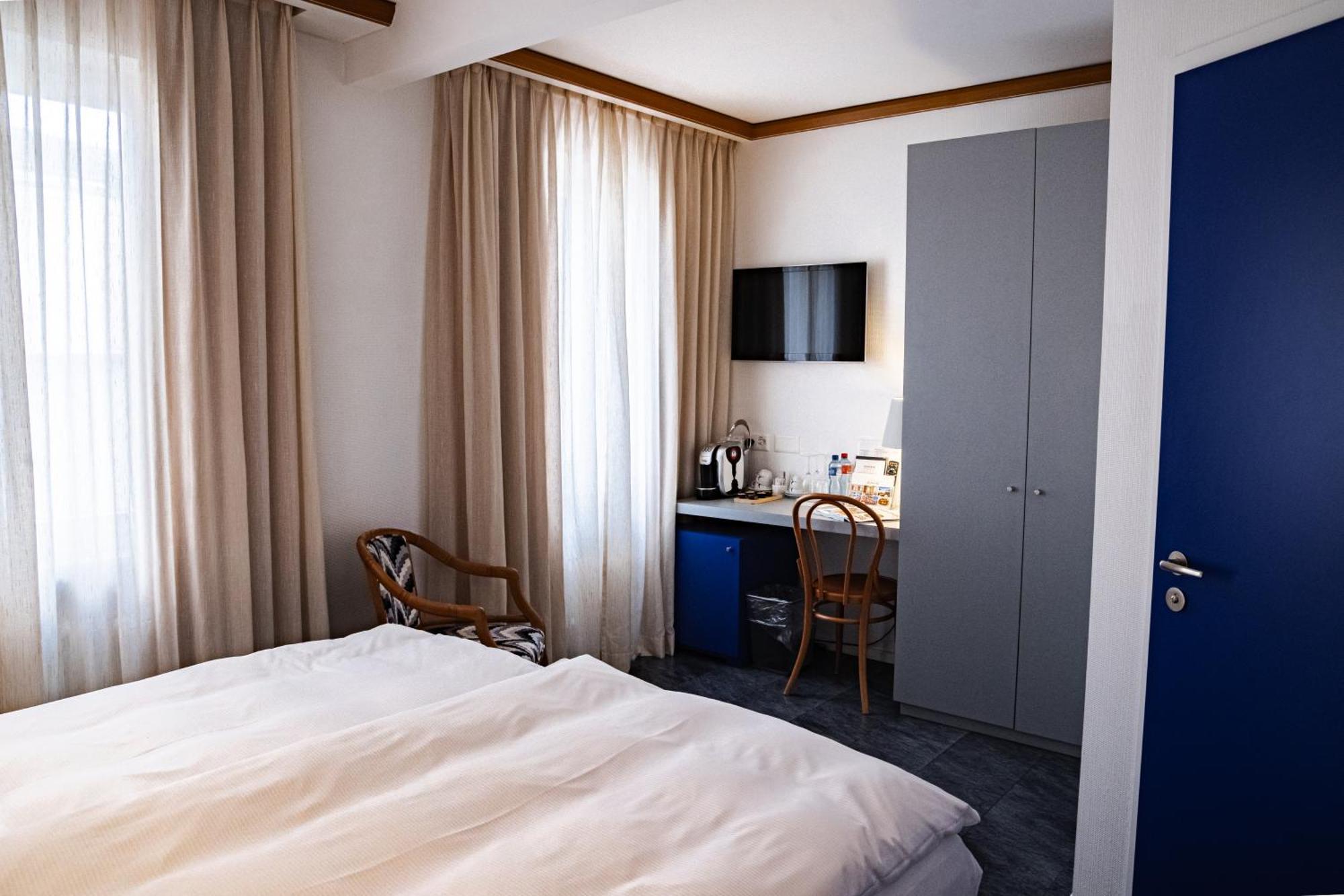 Albergo Carcani By Ketty & Tommy Ascona Exterior photo